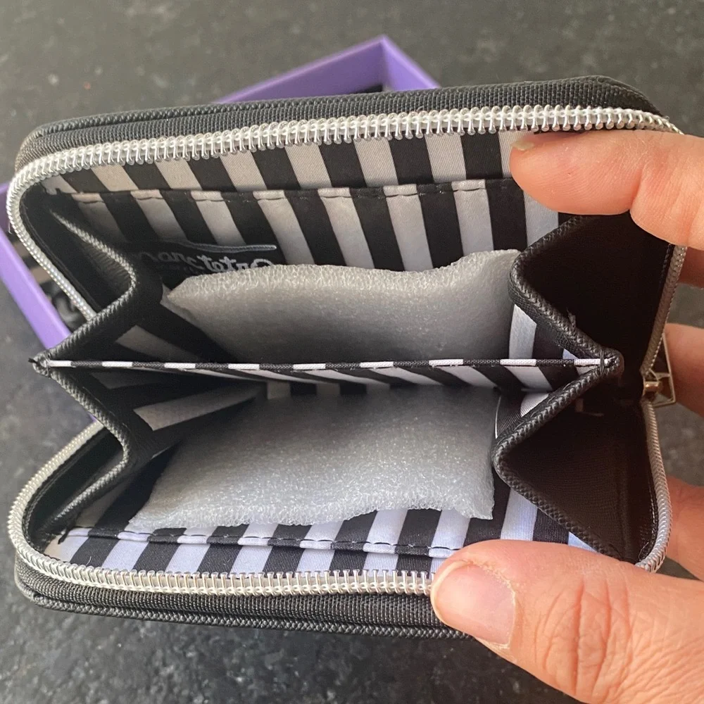 Marc Tetro chic wallet
